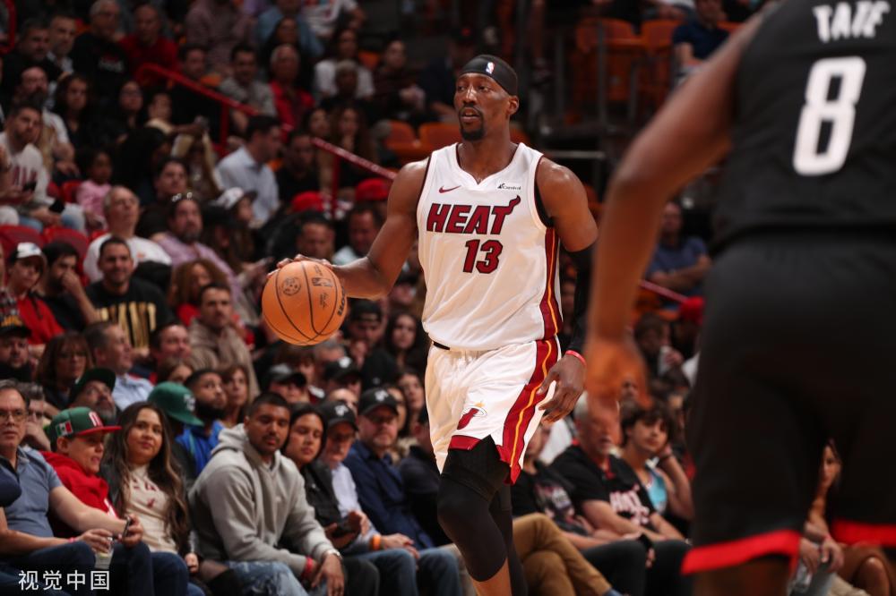 他的续约不 他的续约不