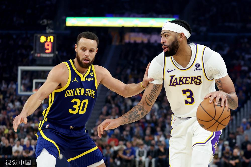 倍感振奋 倍感振奋